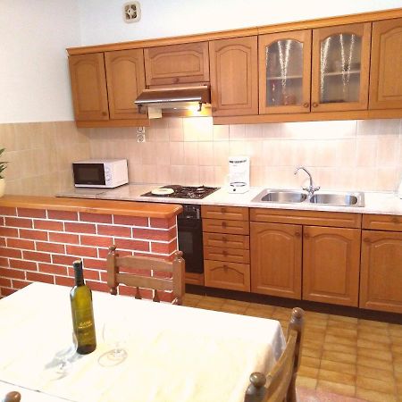Apartment Nila Сали Екстер'єр фото